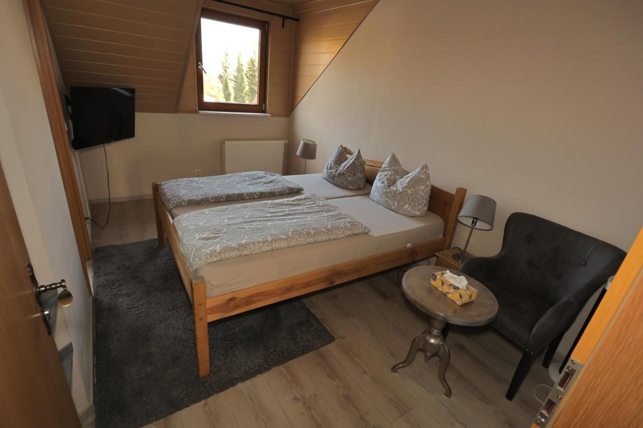 Pension Zum Paradies Harthausen  Екстер'єр фото